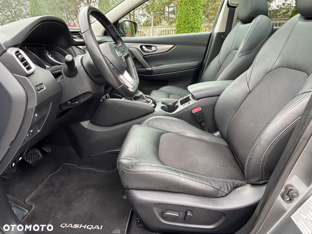 Nissan Qashqai 1.3 DIG-T MHEV Xtronic Tekna+ - 26
