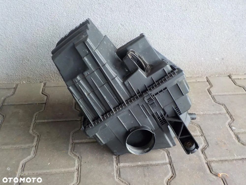 VW T5 1.9 TDI OBUDOWA FILTRA POWIETRZA FILTR - 1