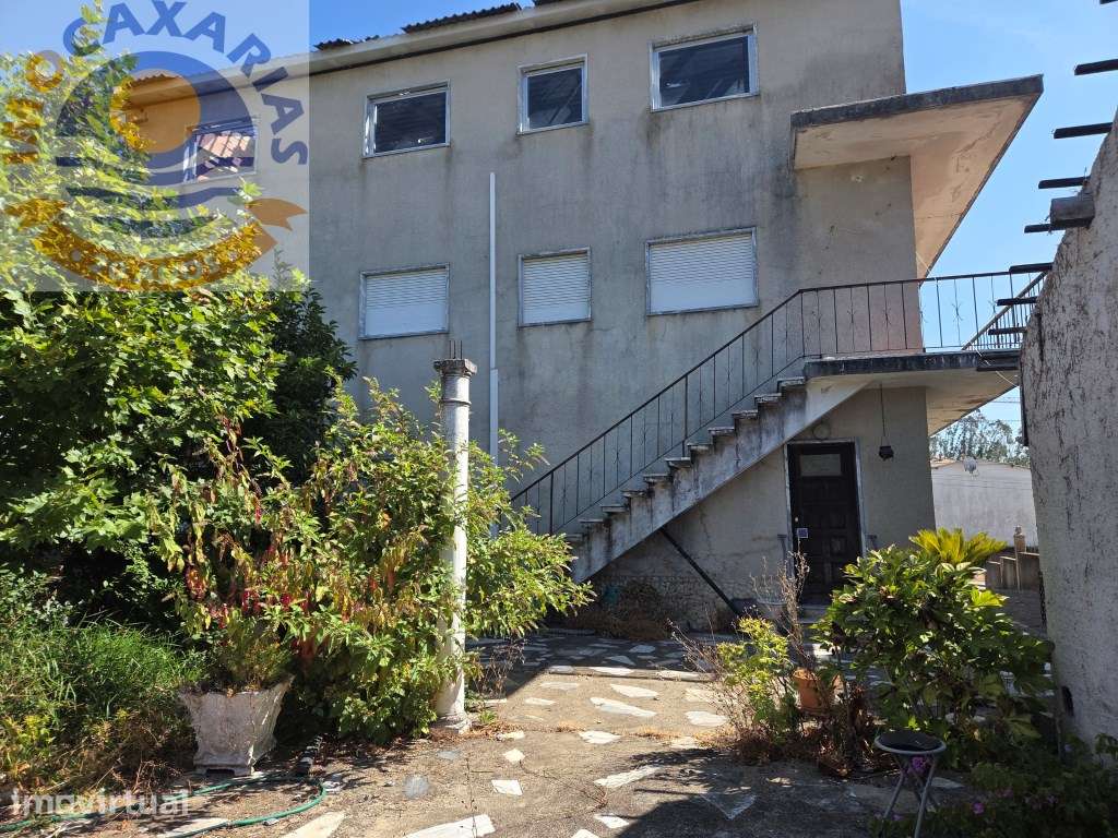 Moradia T3 com Loja e 1.000 m² de Terreno | Habitação Própria ou Ex... - Grande imagem: 3/45