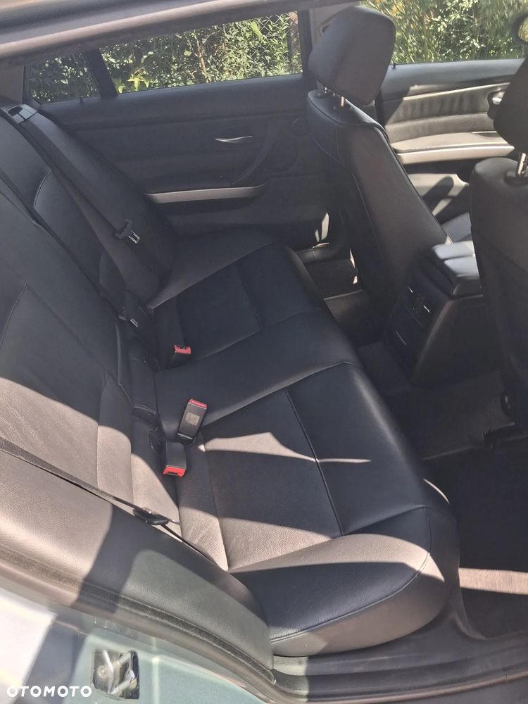 BMW Seria 3 - 15