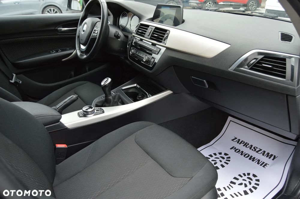 BMW Seria 1 118i Sport Line - 34