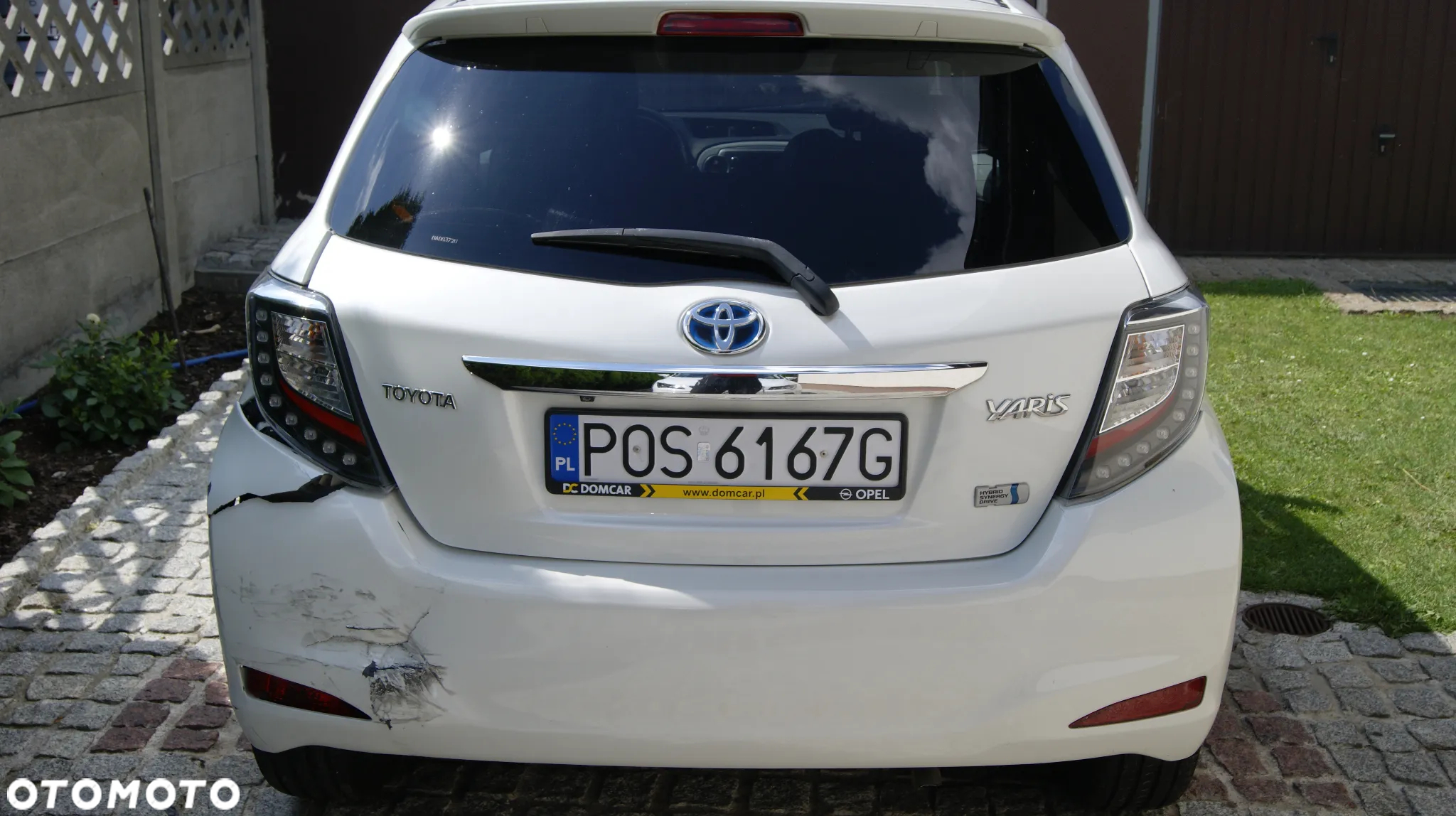 Toyota Yaris Hybrid 100 Dynamic - 6