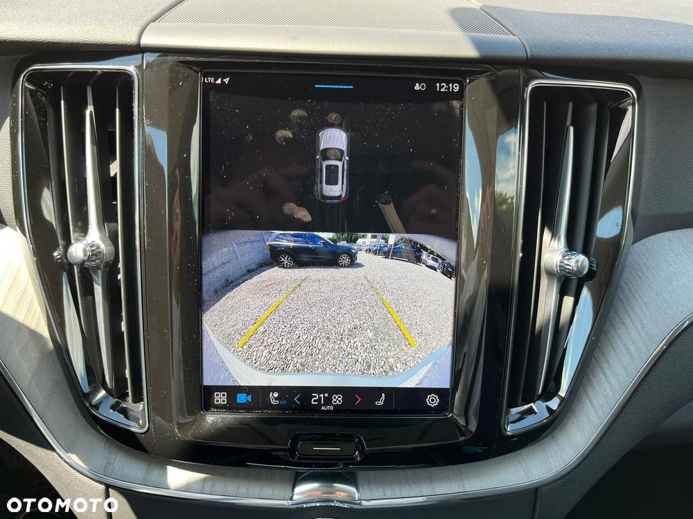 Volvo XC 60 - 24