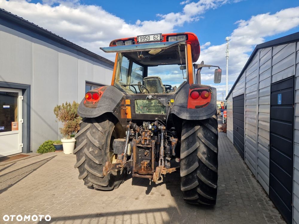Valtra T130 - 3