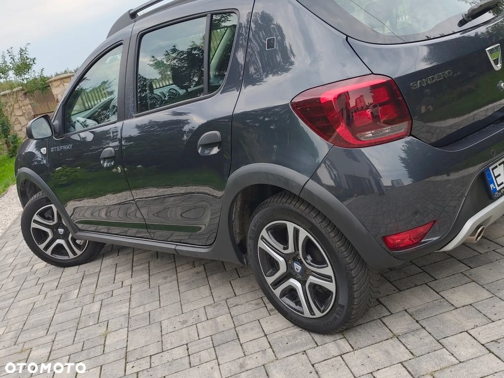 Dacia Sandero Stepway - 12