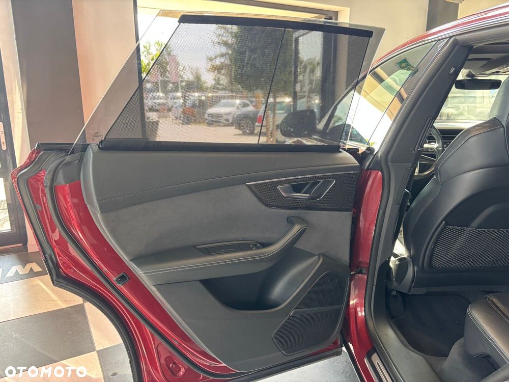 Audi SQ8 - 28