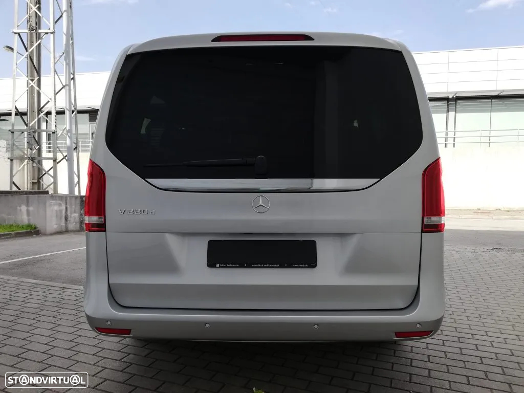 Mercedes-Benz V 220 d Longo Aut. - 4