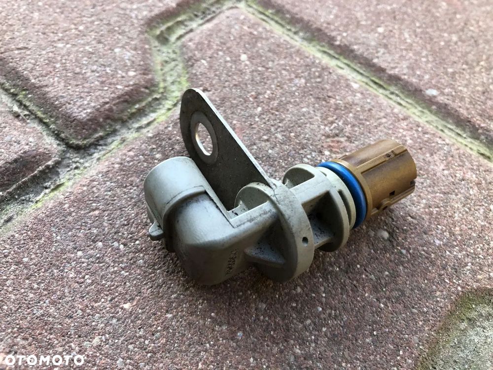 CADILLAC ESCALADE III 6,2 V8 2006-2014 CHEVROLET CAMARO SS 6,2 V8 2009-2015 LS3 CZUJNIK POŁOŻENIA WAŁU KORBOWEGO - 1
