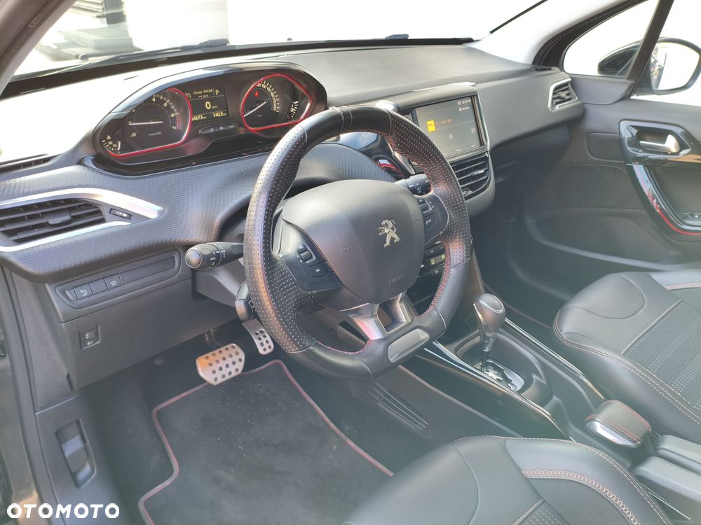 Peugeot 2008 PureTech 110 Stop&Start EAT6 GT-Line Edition - 11