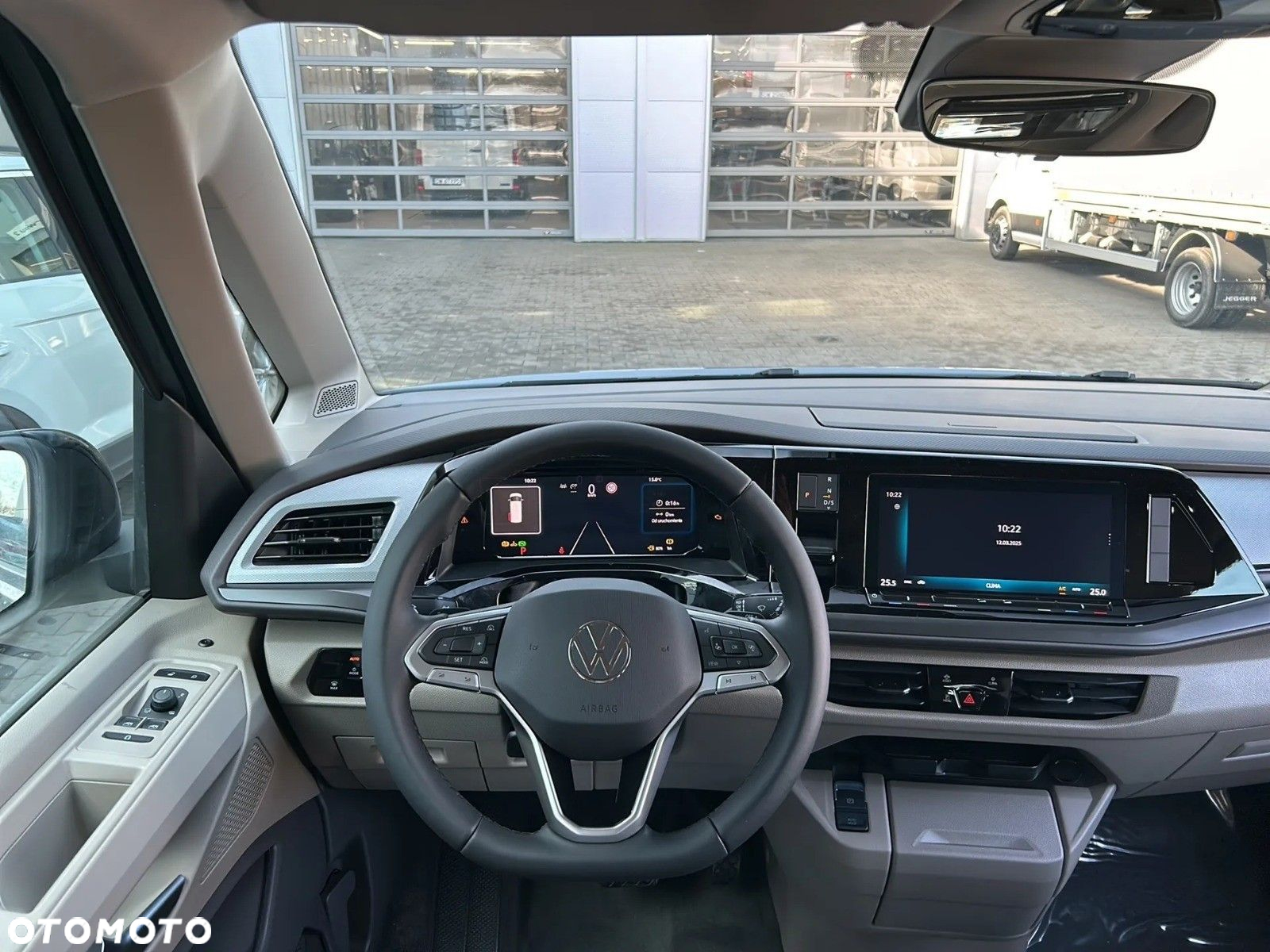 Volkswagen Multivan 2.0 TDI L2 Family DSG - 20