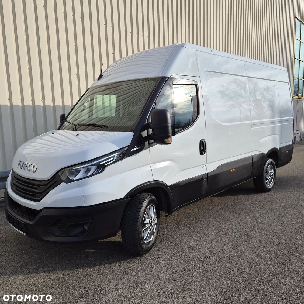 Iveco Daily 35s18 - 18