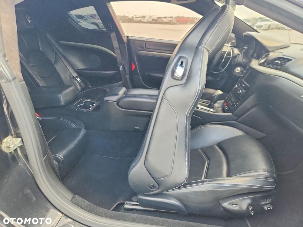 Maserati GranTurismo - 10