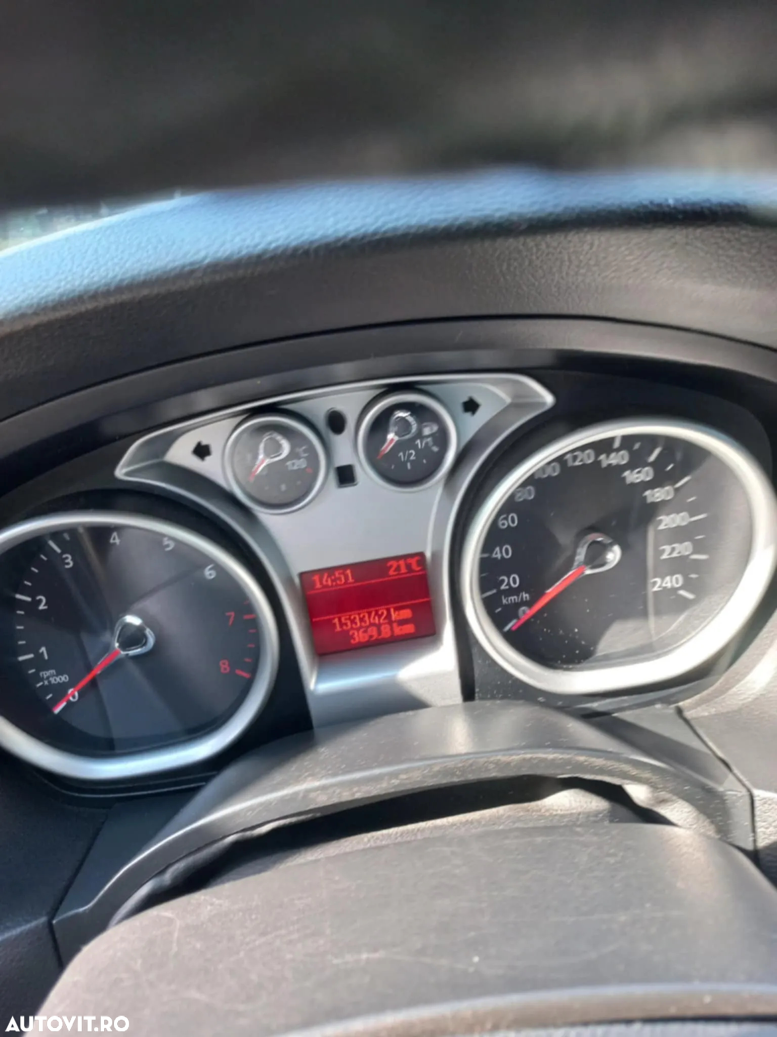 Ford Focus 1.6 16V Ghia - 4