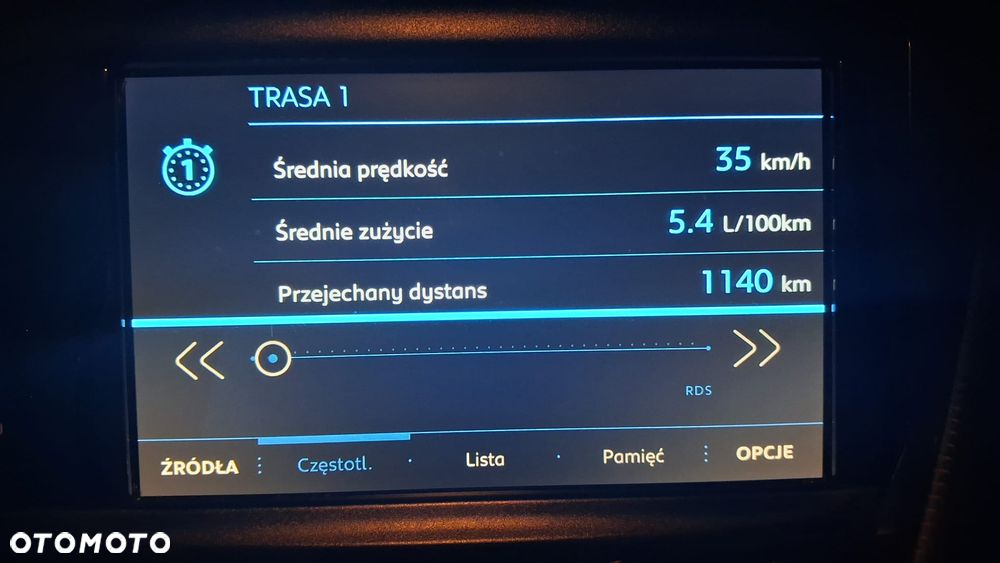 Peugeot 208 - 13