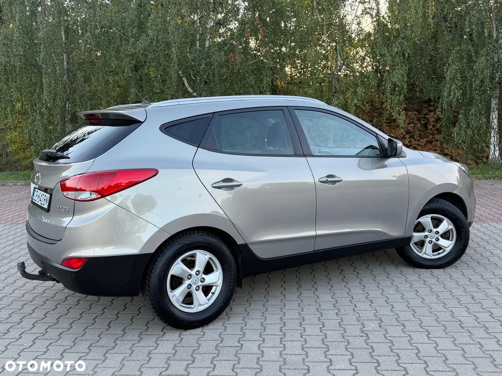 Hyundai ix35 2.0 2WD Style - 19