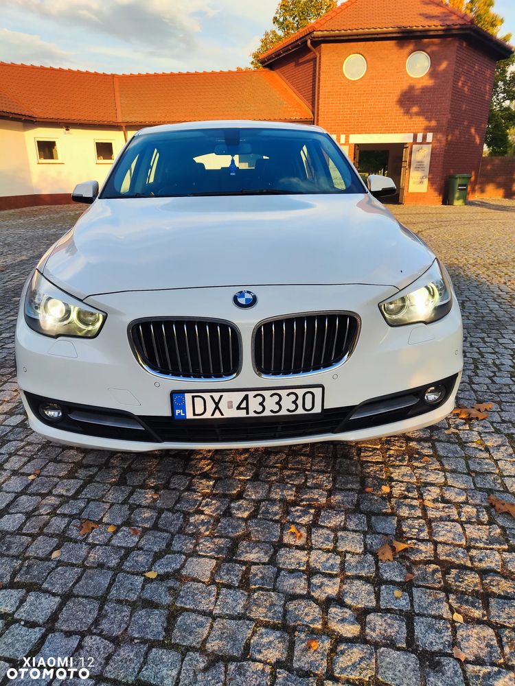 BMW 5GT - 4