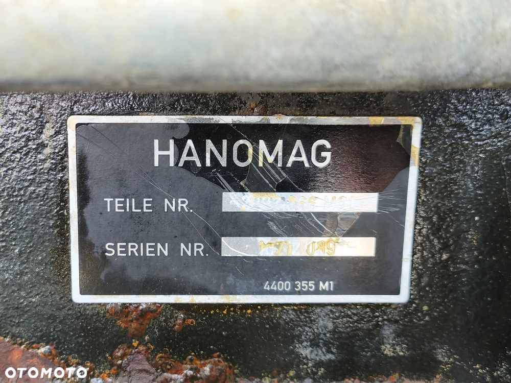Hanomag D580E - 8