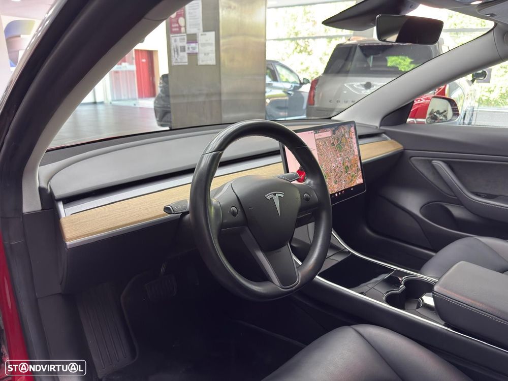Tesla Model 3 - 18