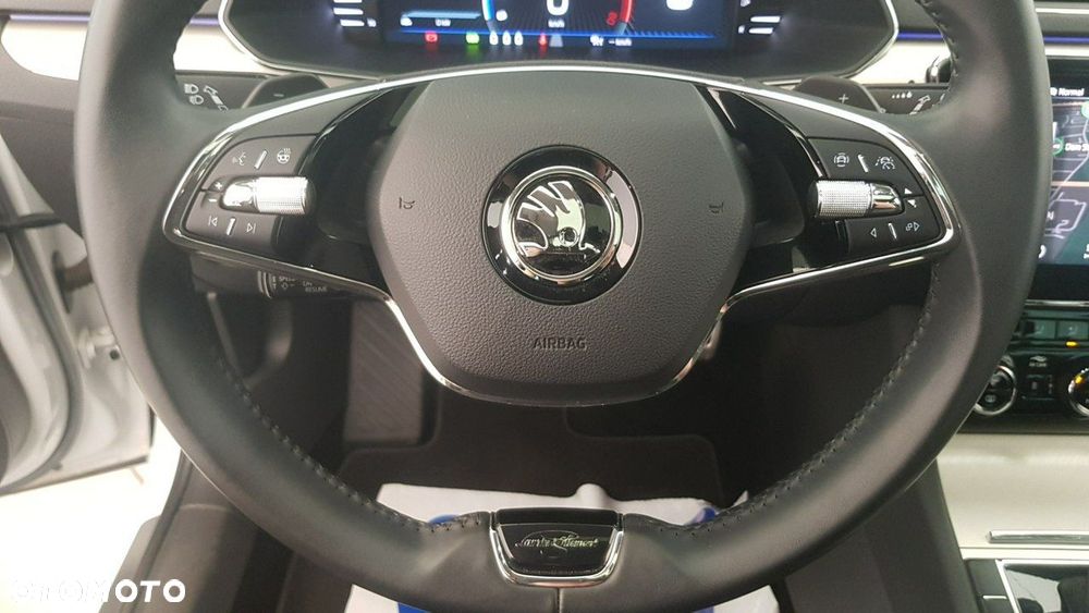 Skoda Superb - 24