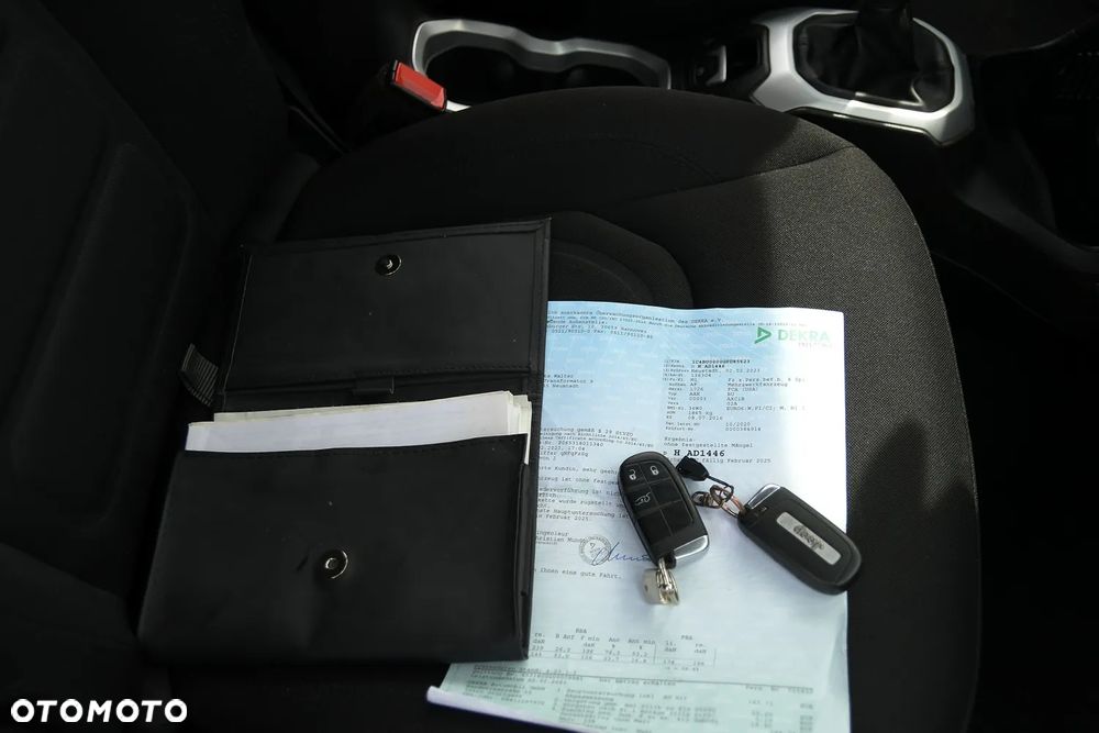 Jeep Renegade 1.4 MultiAir Limited - 39