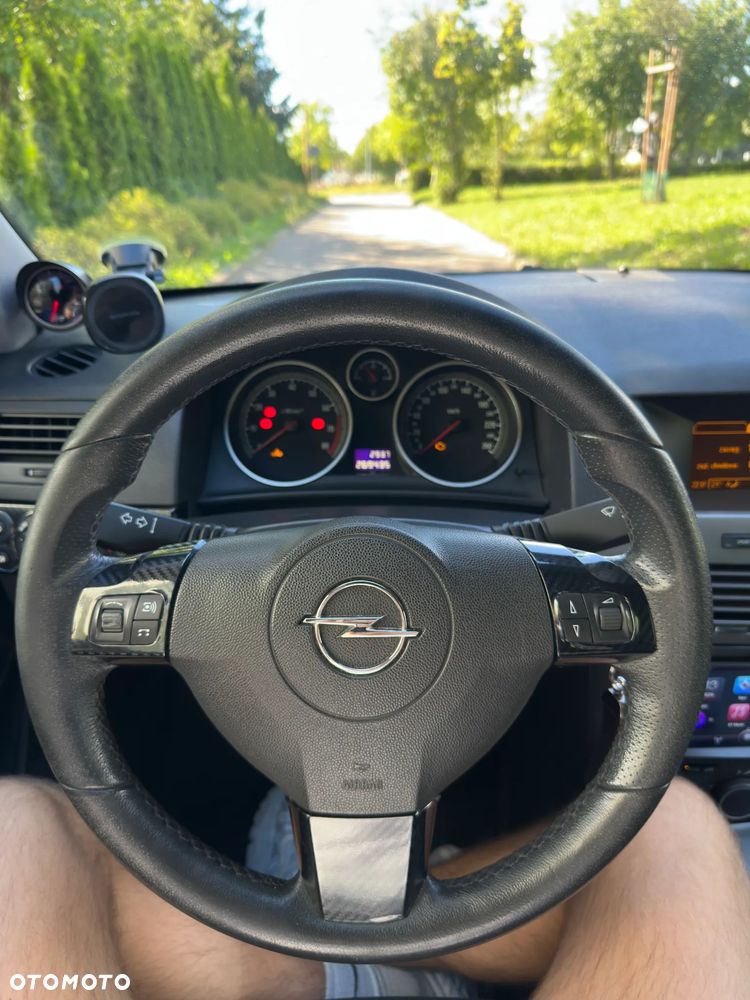 Opel Astra 1.6 Sport - 10