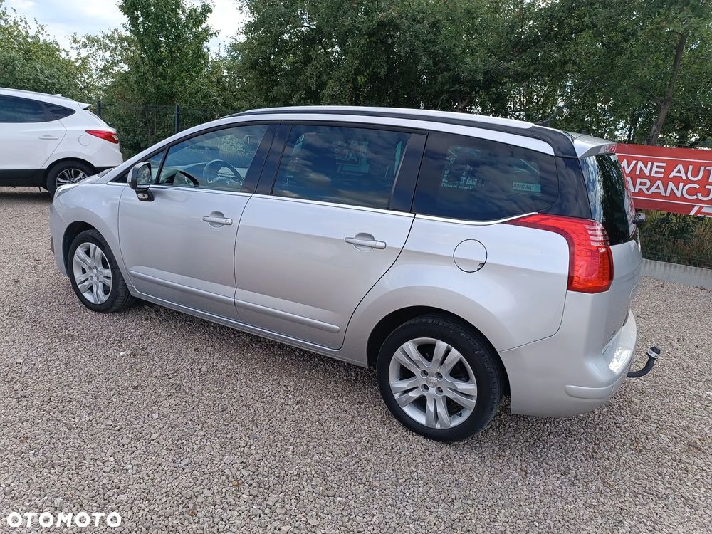Peugeot 5008 1.6 HDi Access 7os - 25