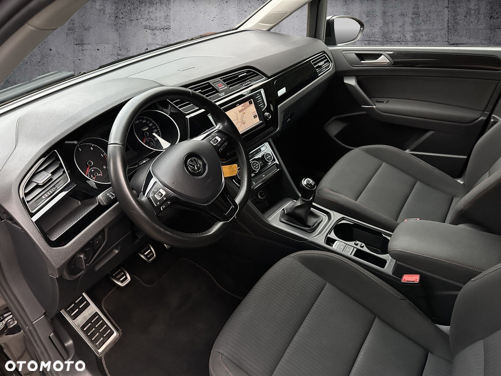 Volkswagen Touran 1.6 TDI SCR (BlueMotion Technology) SOUND - 9