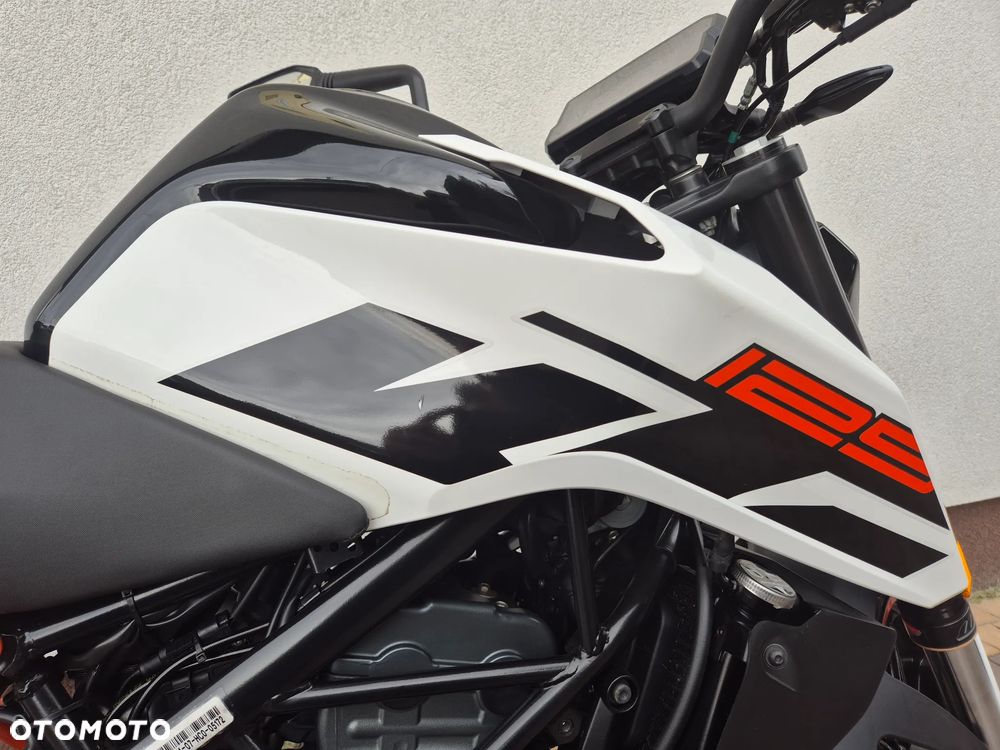 KTM Duke 125 - 4
