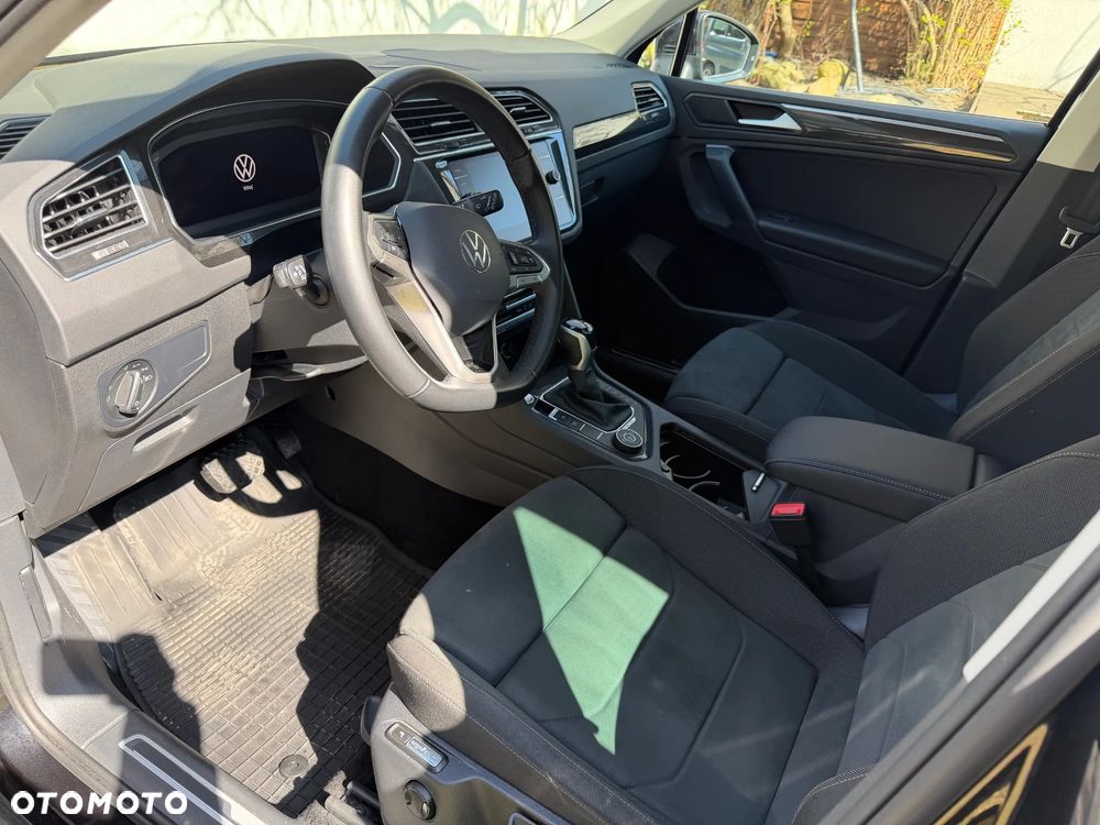 Volkswagen Tiguan 2.0 TSI 4Mot Elegance DSG - 12