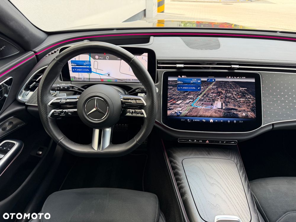Mercedes-Benz Klasa E 300de 4Matic 9G-TRONIC AMG Line NIGHT Edition - 25