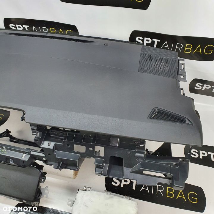 TOYOTA COROLLA E21 DESKA ROZDZIELCZA KONSOLA KOKPIT PULPIT PODUSZKI AIRBAG AIR BAG PASY KIT SET - 4
