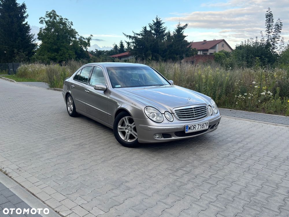 Mercedes-Benz Klasa E 320 CDI T Elegance - 12