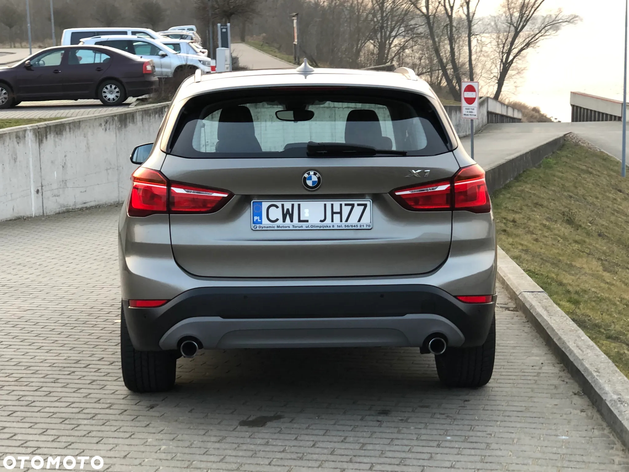 BMW X1 - 15