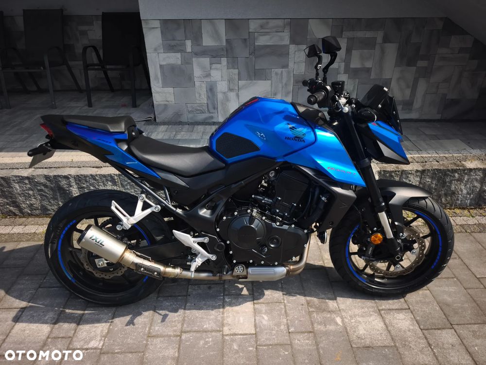 Honda CB - 16