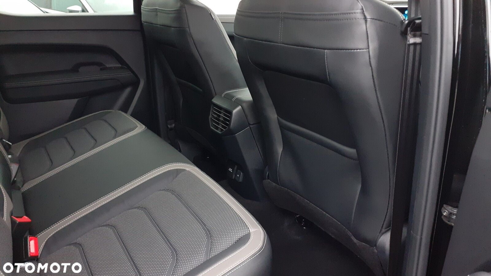 Volkswagen Amarok Aventura - 6