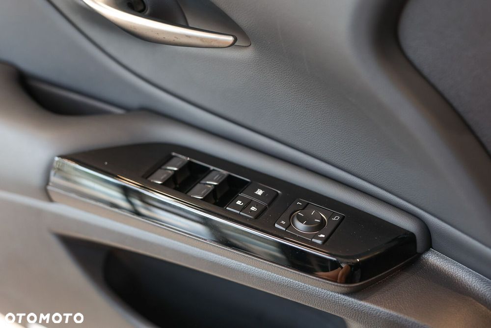 Lexus ES 300h Business Edition - 27
