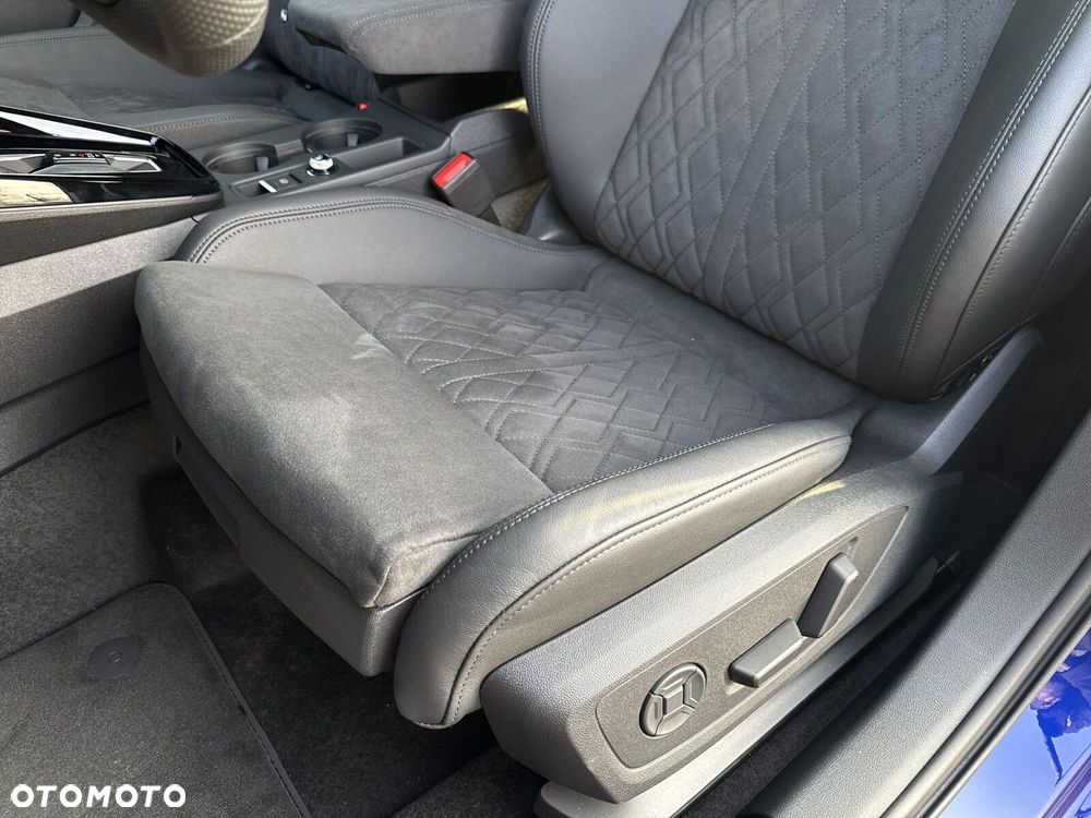 Audi RS3 Limousine - 12