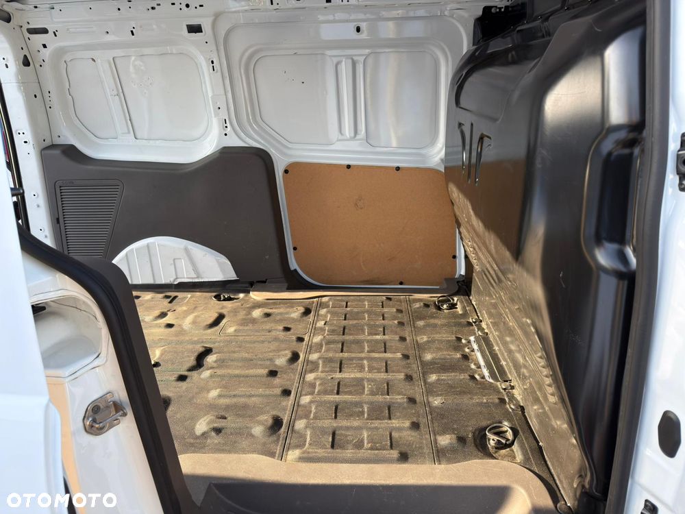 Ford Transit Connect - 10