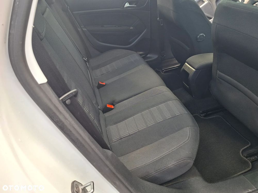Peugeot 308 1.6 BlueHDi Business Line S&S - 15