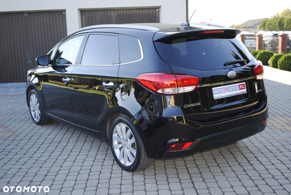 Kia Carens 1.7 CRDi 115 Dream Team Edition - 5