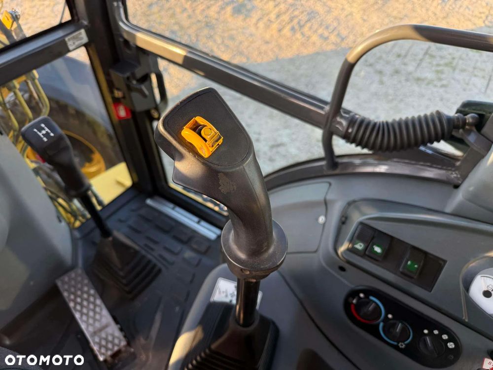 New Holland B 110-4PT - 18