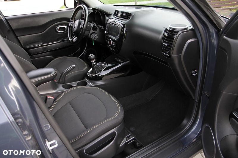 Kia Soul 1.6 GDI Dream Team Edition - 8