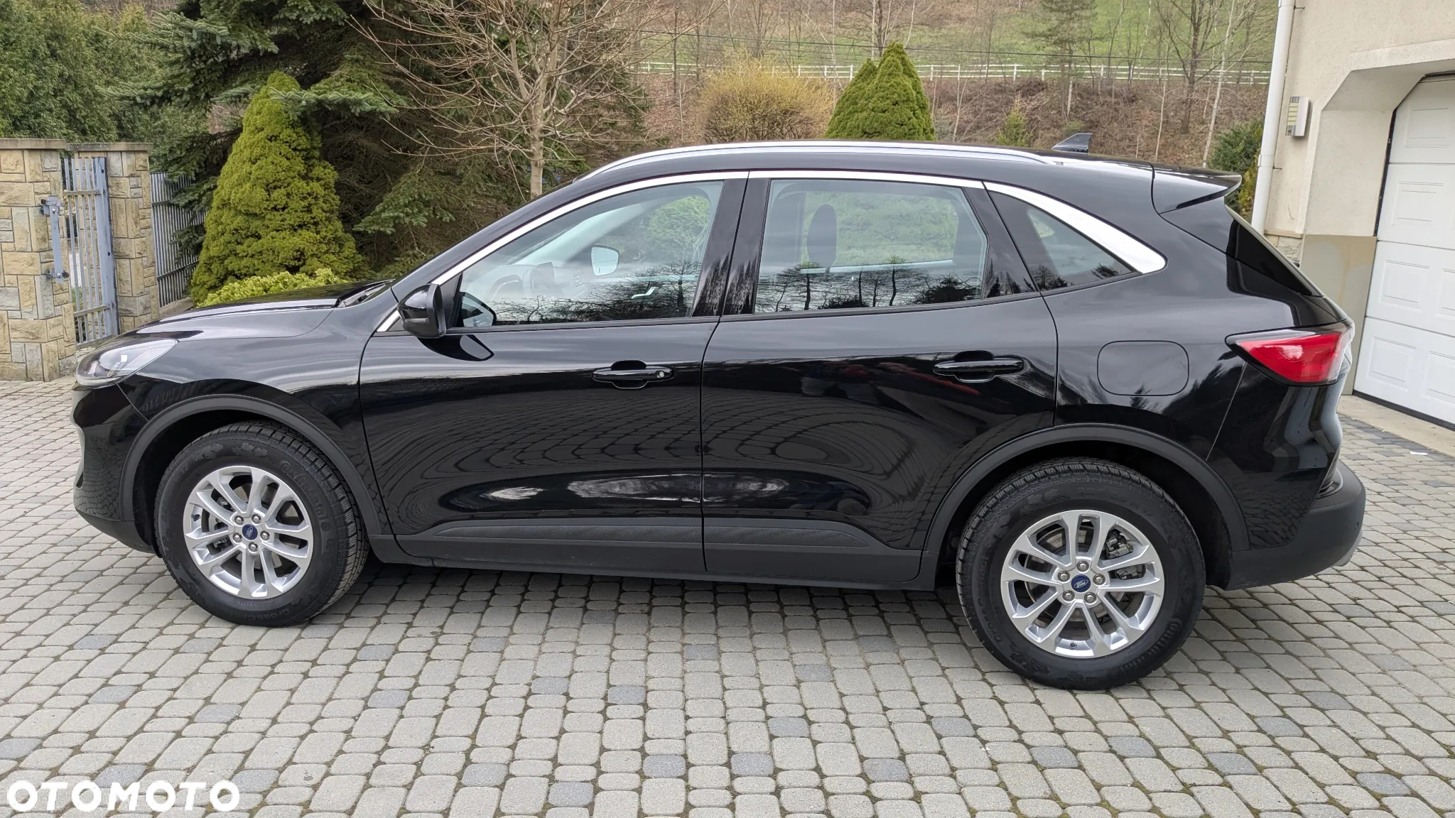 Ford Kuga 2.5 FHEV FWD Titanium - 7