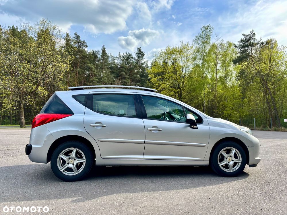 Peugeot 207 1.6 Premium - 8