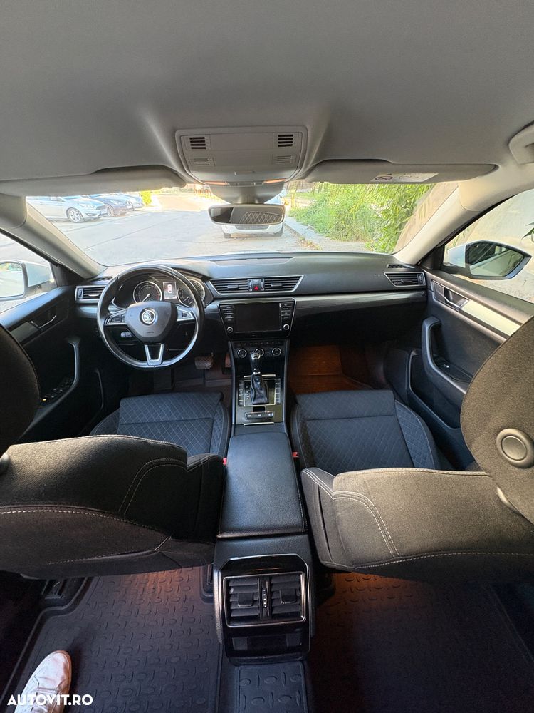 Skoda Superb 2.0 TDI DSG Style - 5