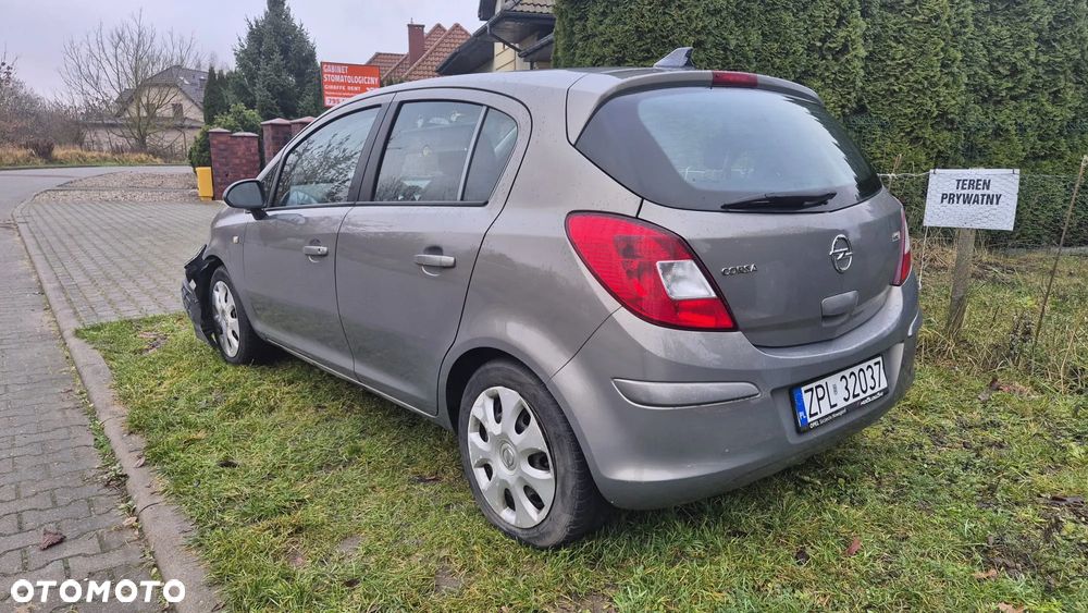 Opel Corsa 1.4 16V Enjoy - 5