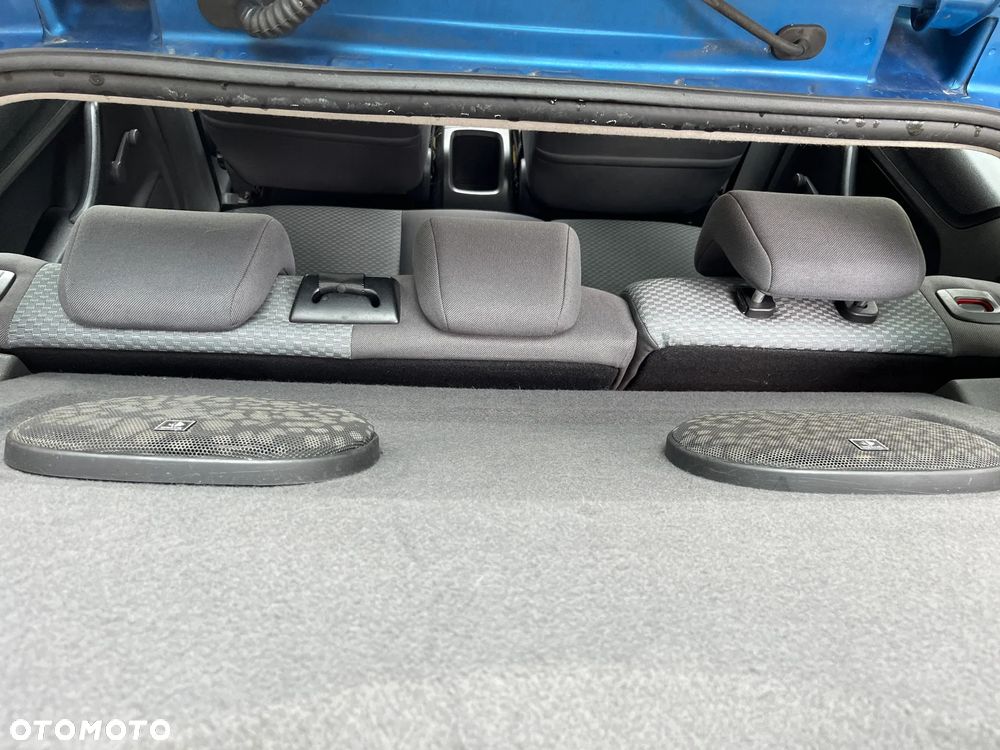 Ford Focus Ambiente - 24