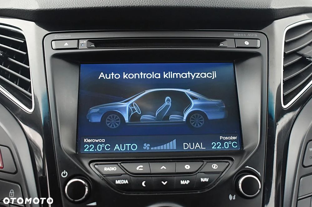 Hyundai i40 1.7 CRDi Comfort + - 29