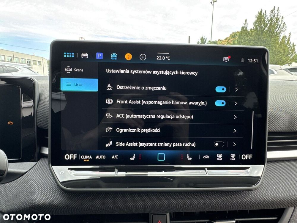 Volkswagen T-Roc 1.5 eTSI Life DSG - 26
