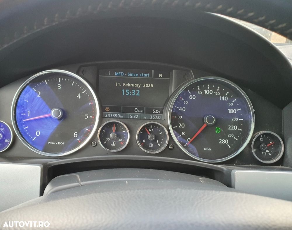 Volkswagen Touareg - 16